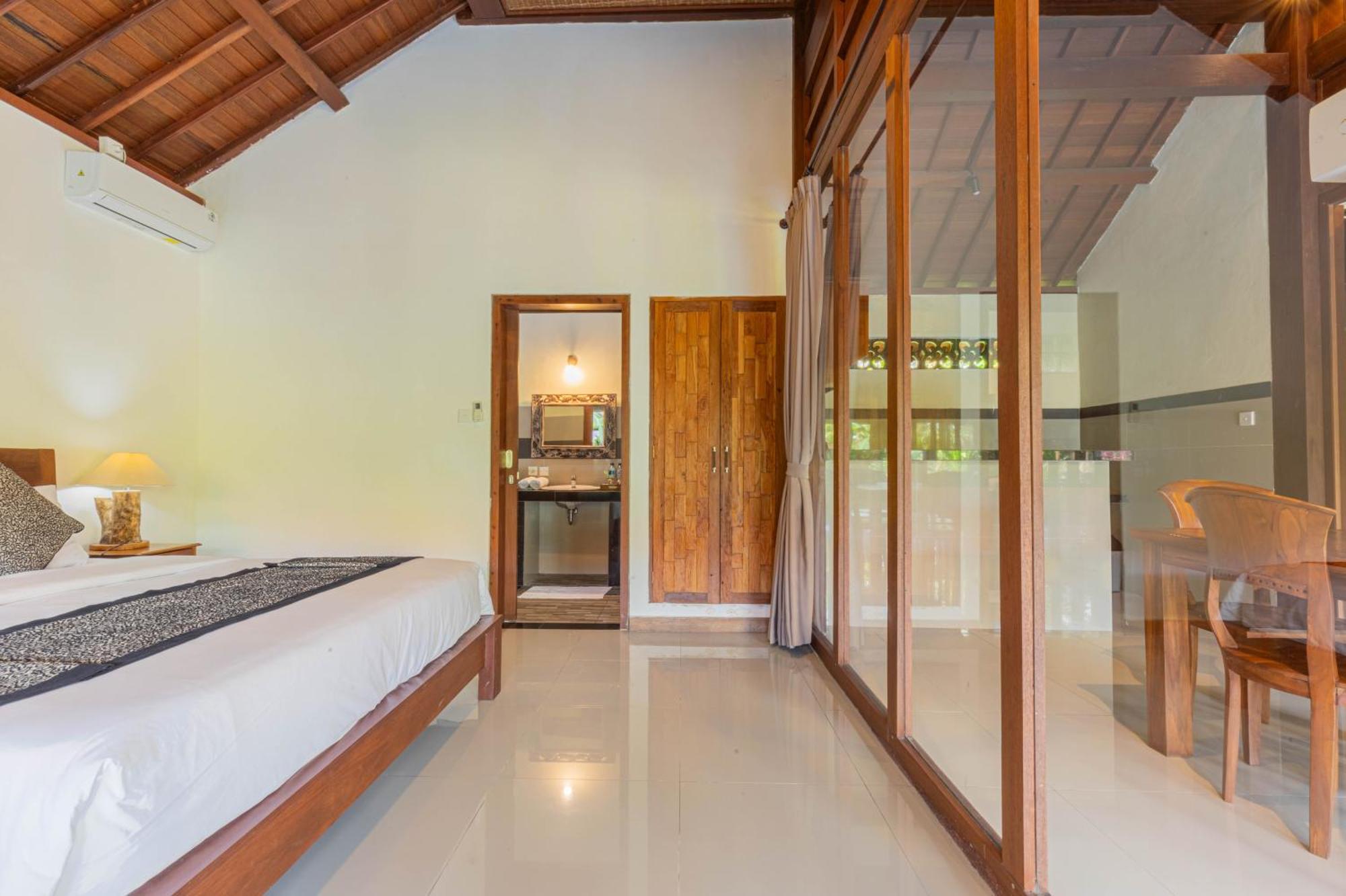 Sari Bamboo Bungalows Ubud Pokoj fotografie