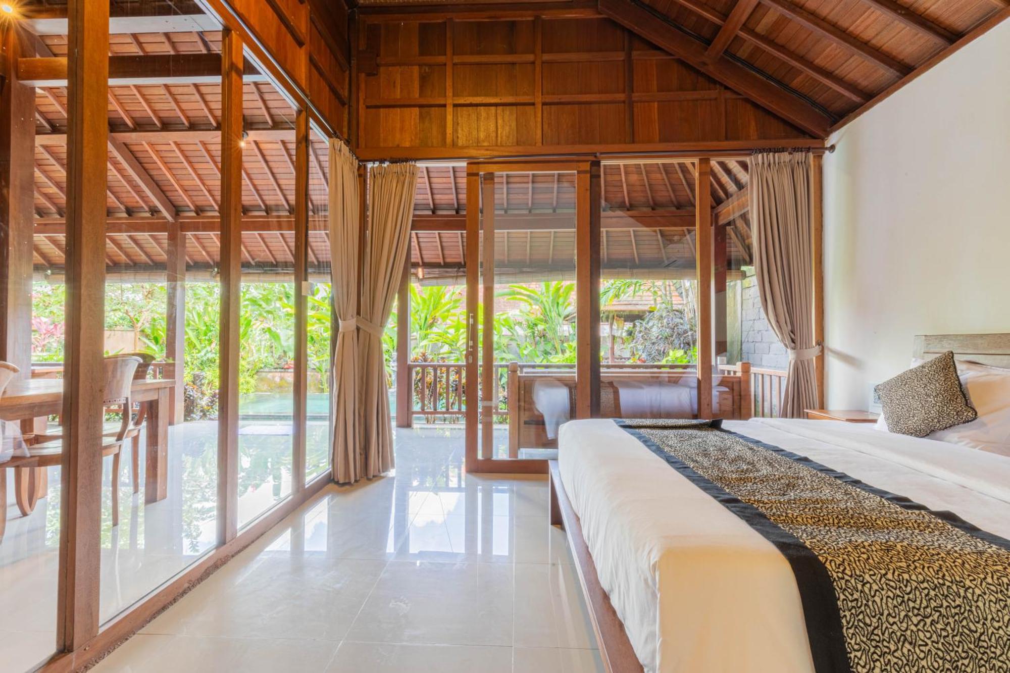 Sari Bamboo Bungalows Ubud Pokoj fotografie